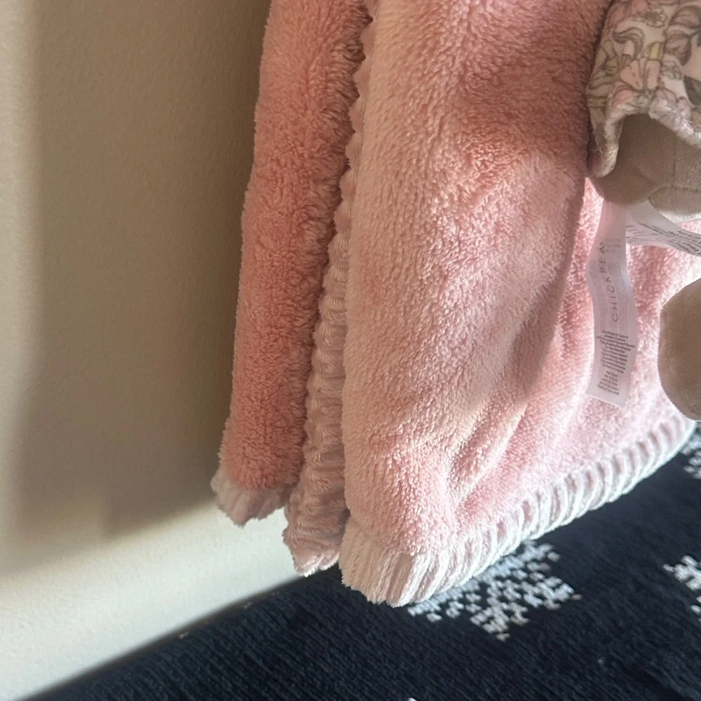 Chick Pea Pink Holiday Christmas Reindeer Plush Baby Blanket Pink New!